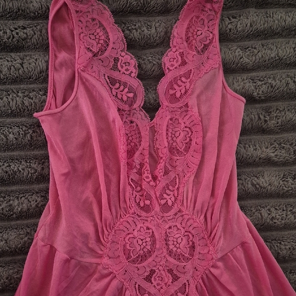 Olga Pink Lace Nightgown - Picture 2 of 3